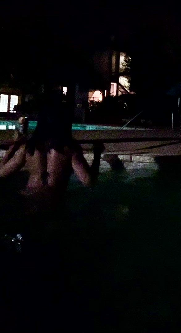 Chanelchanel98 <strong>@chanellyxox</strong> in porn video