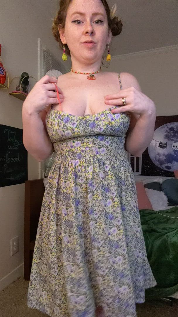 Chellesilverstein <strong>@chellelovesu</strong> in bouncing tits flashing boobs porn video