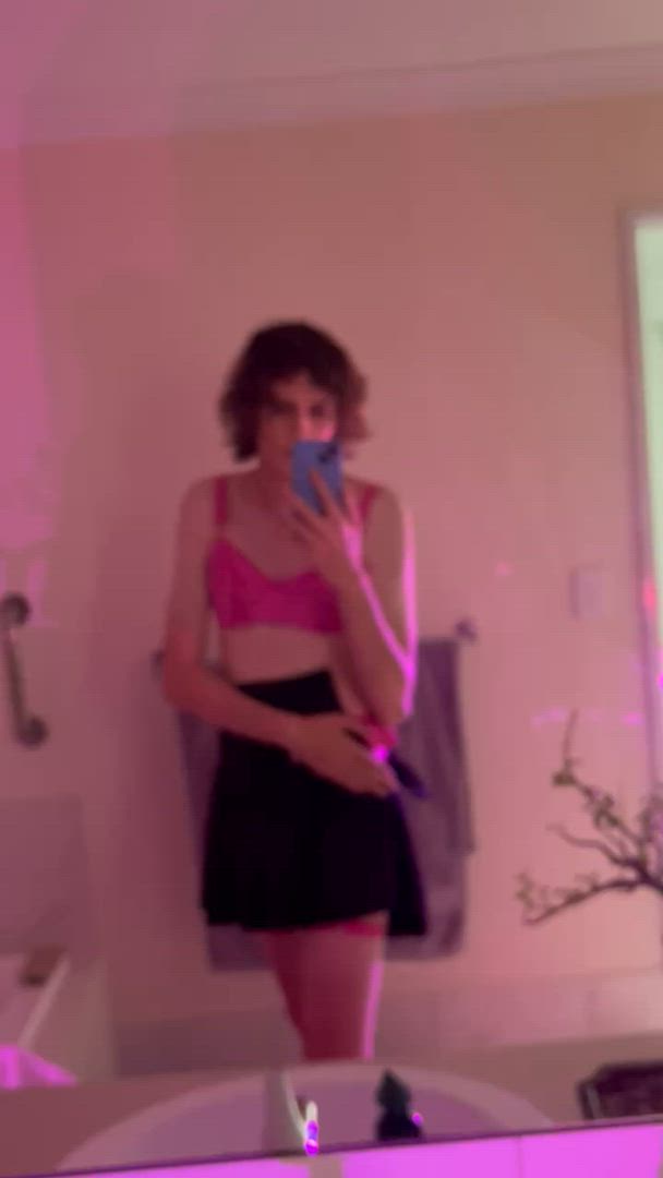 Chloexo11 <strong>@chloexo11</strong> in porn video