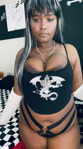 Chuffedupslut <strong>@blueberrydecay</strong> in big bouncing tits amateur bbw porn video
