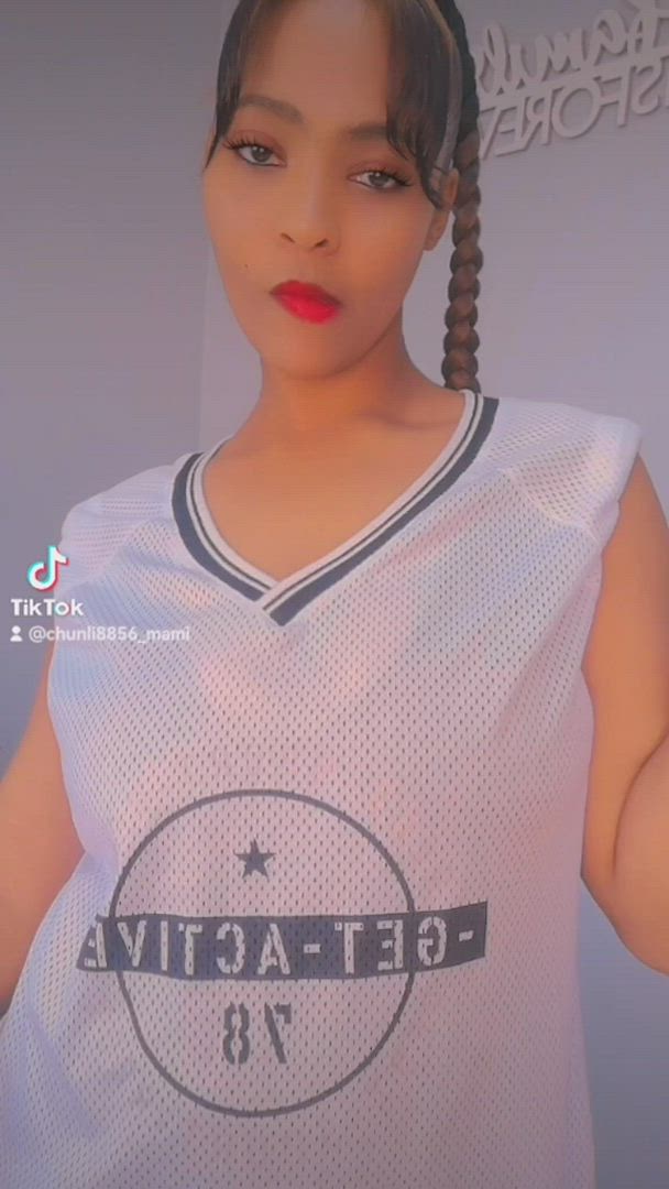 Chunli8856 <strong>@chun-li8856</strong> in porn video