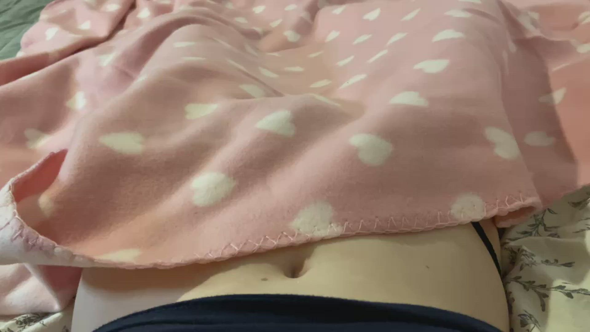 Cinnamonr0mantic <strong>@cinnamonromantic</strong> in porn video