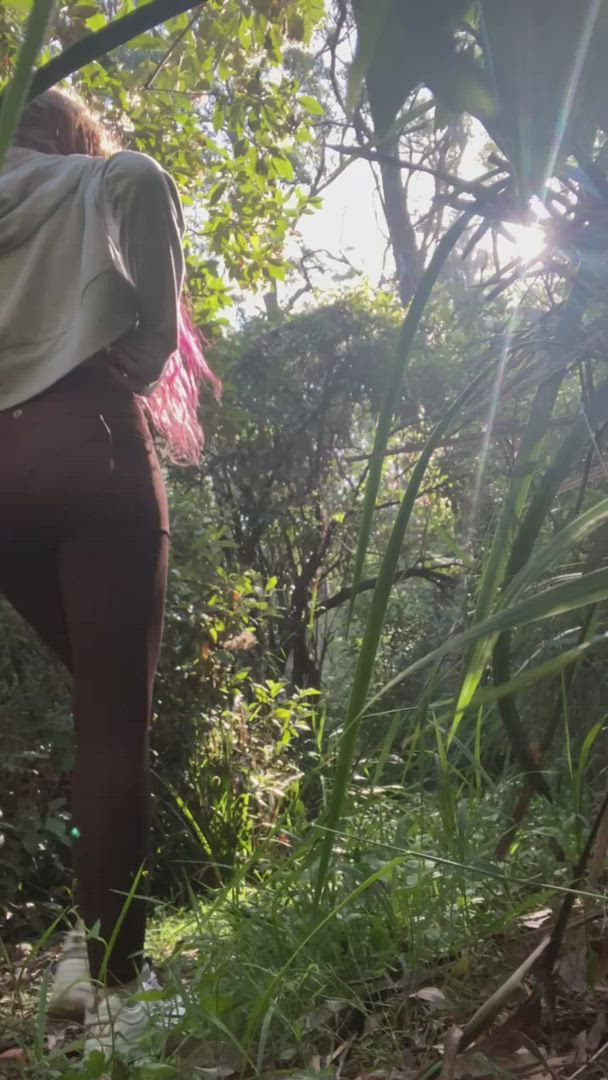 Cinnamonr0mantic <strong>@cinnamonromantic</strong> in yoga pants amateur ass porn video