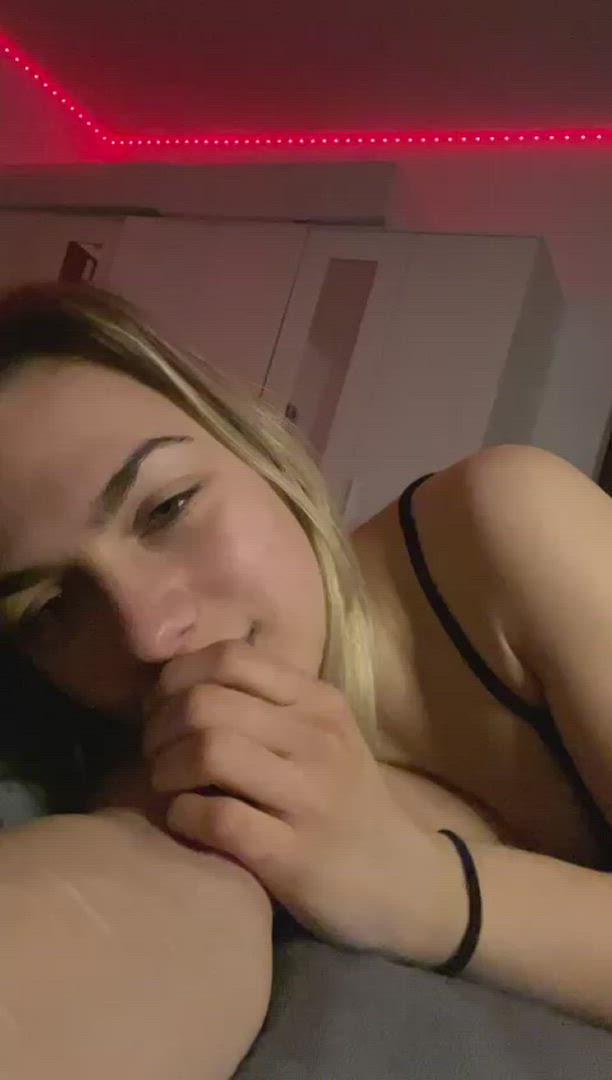 Clarawalker <strong>@clara-walker</strong> in porn video