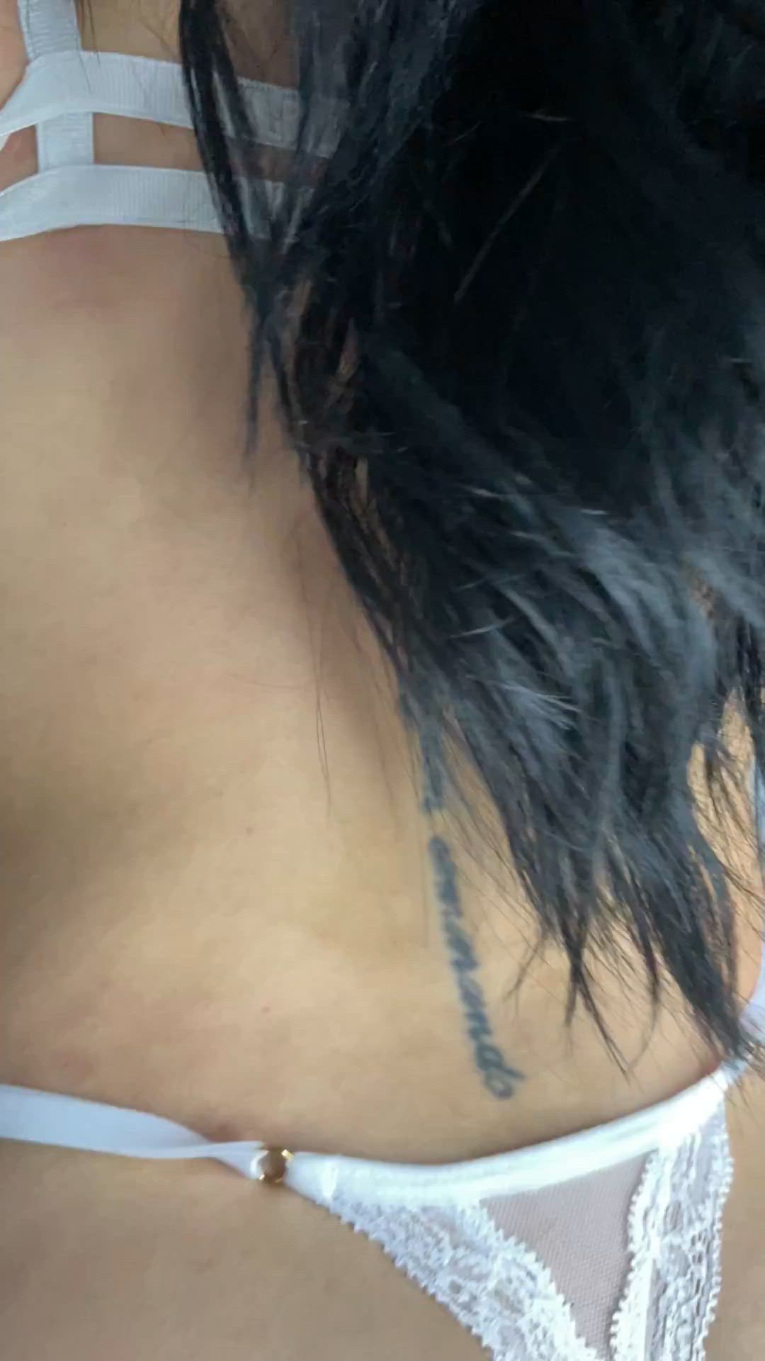 Cubanbombshell <strong>@action</strong> in big ass amateur booty porn video