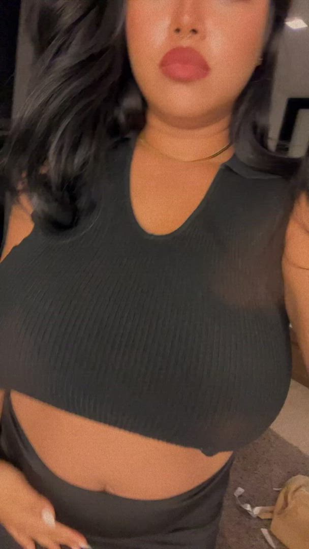 Curvymoanaaa <strong>@curvymoanaaa</strong> in huge natural tits 18 years old indonesian chubby asian curvy porn video
