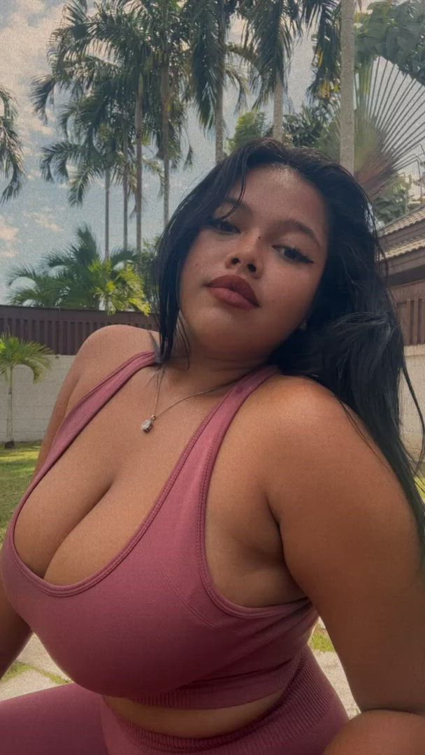 Curvymoanaaa <strong>@curvymoanaaa</strong> in porn video