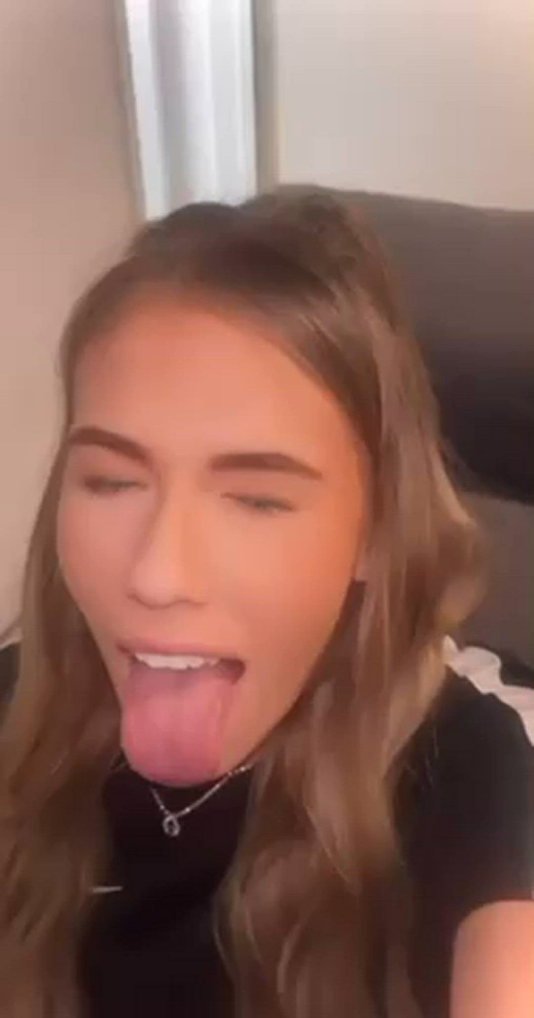 Dadzlittlesecret <strong>@shannonsecret</strong> in porn video