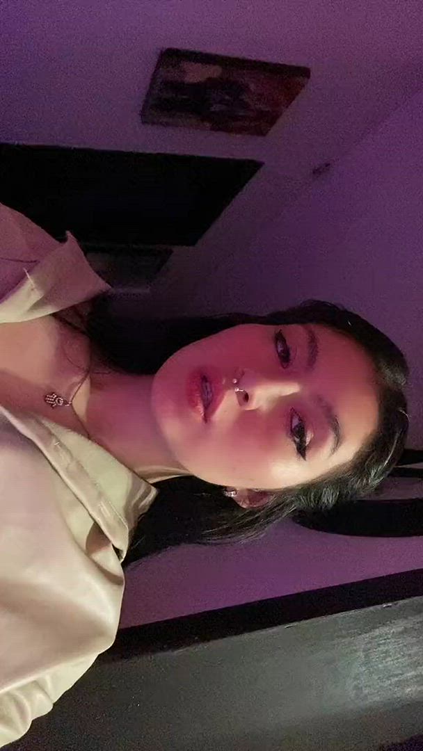 DALAWTF <strong>@dalawtf</strong> in eye contact camgirl girls porn video