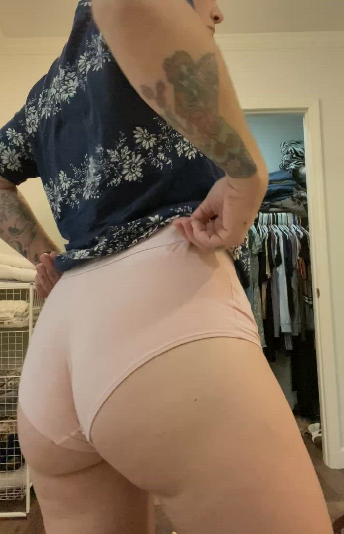 Dandyholes <strong>@dandyholes</strong> in porn video