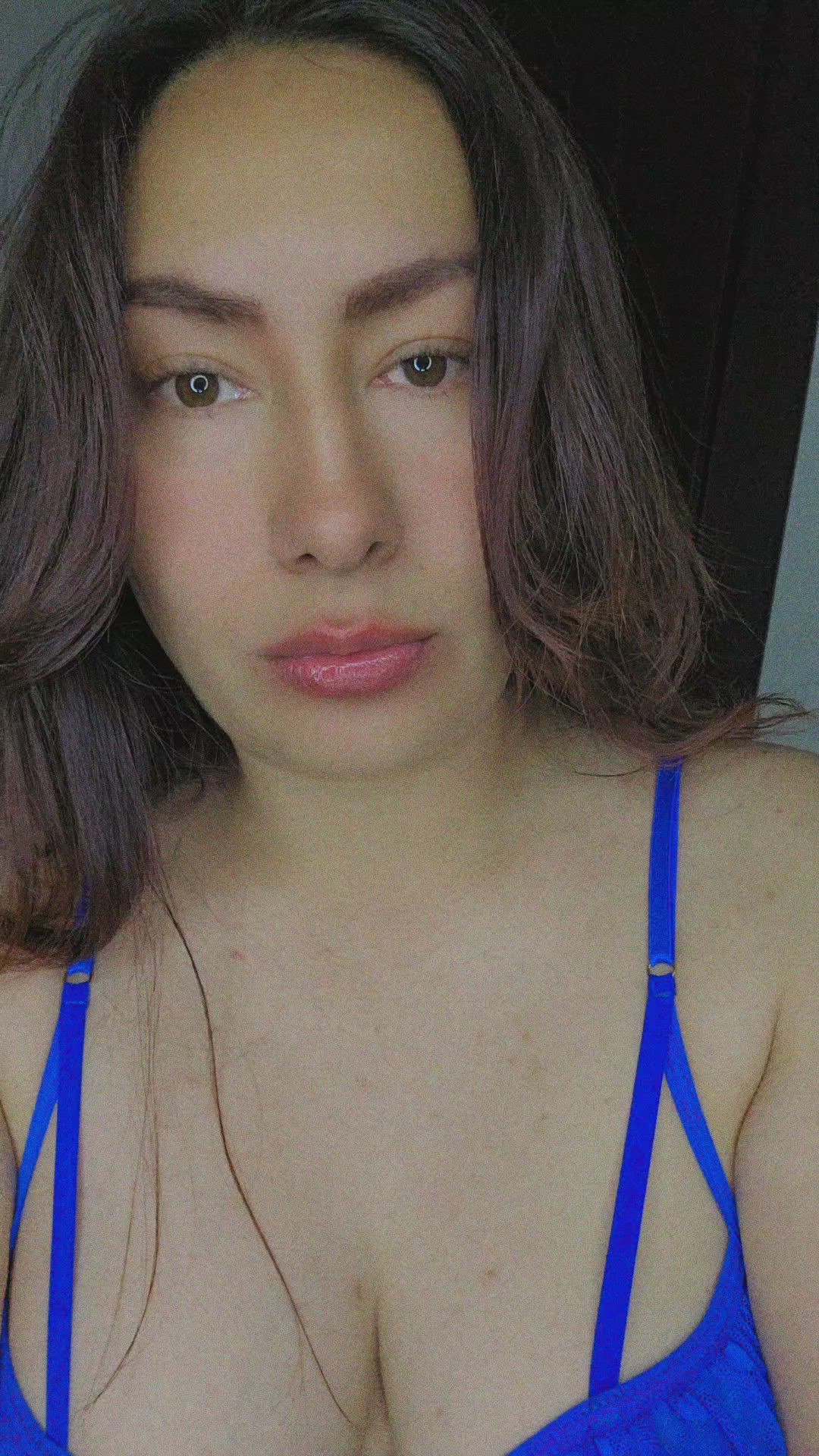 Dayalips24 <strong>@ladyscarlet69</strong> in big tits homemade boobs porn video