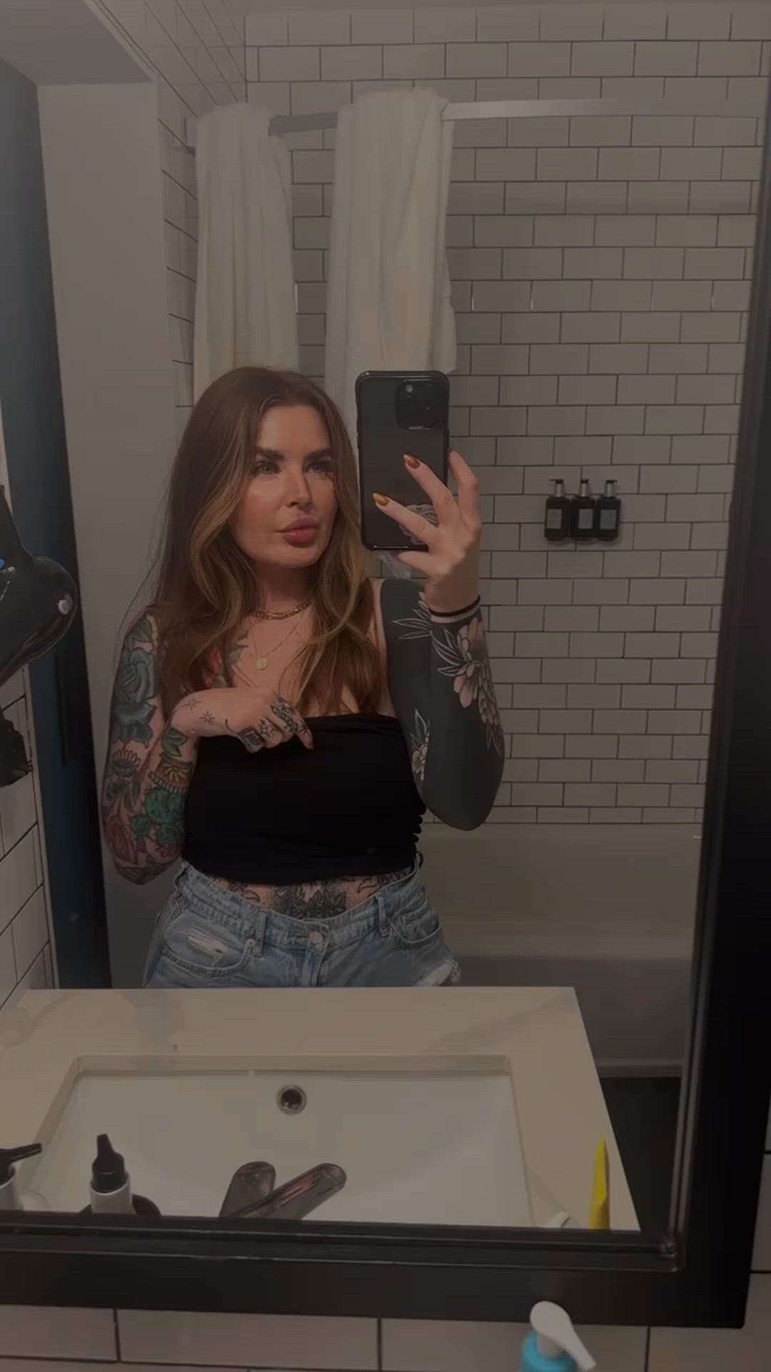 Desertemerald <strong>@desertemerald</strong> in big natural tits brunette homemade porn video
