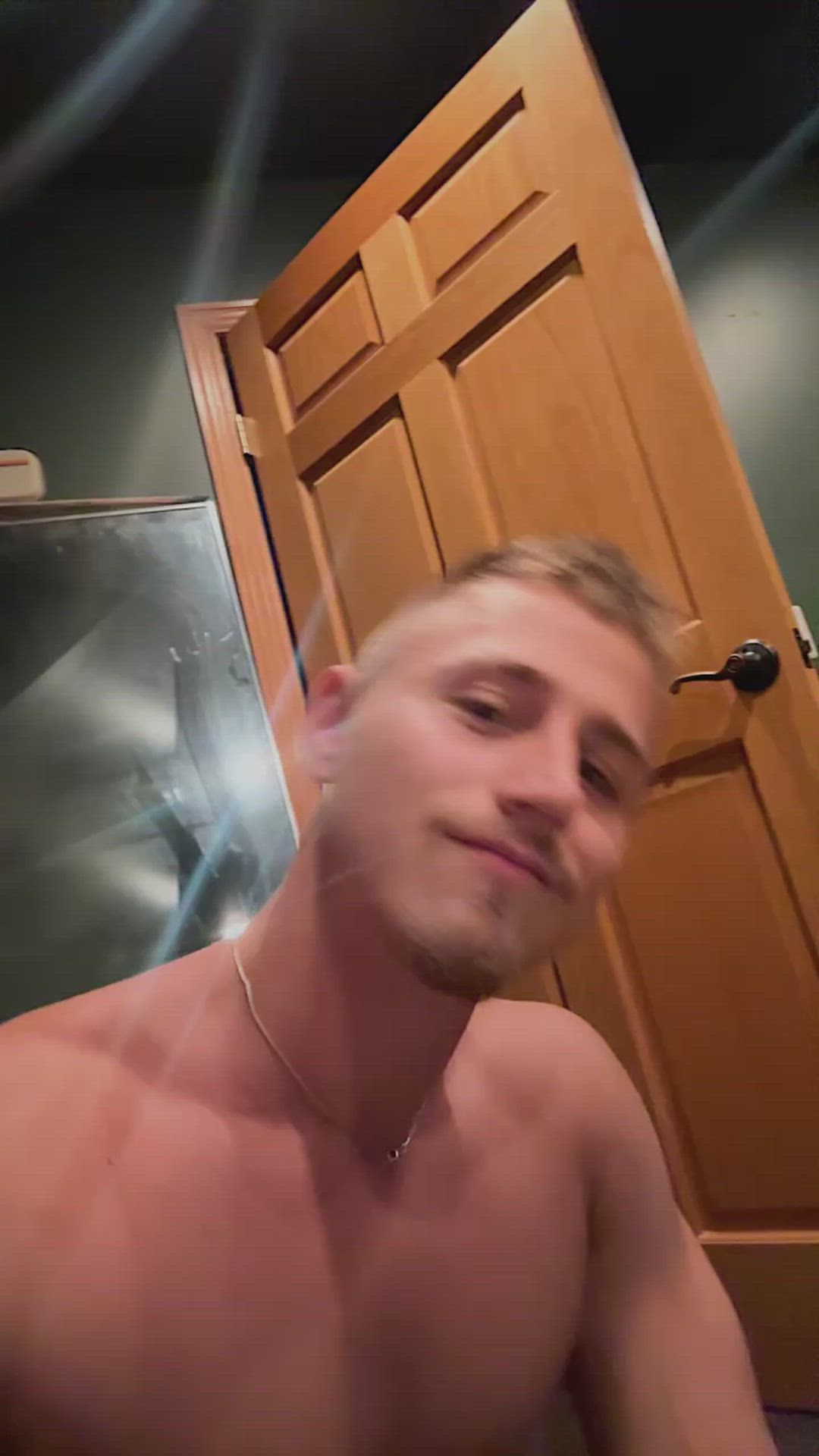 Disengenuine <strong>@disengenuine</strong> in porn video