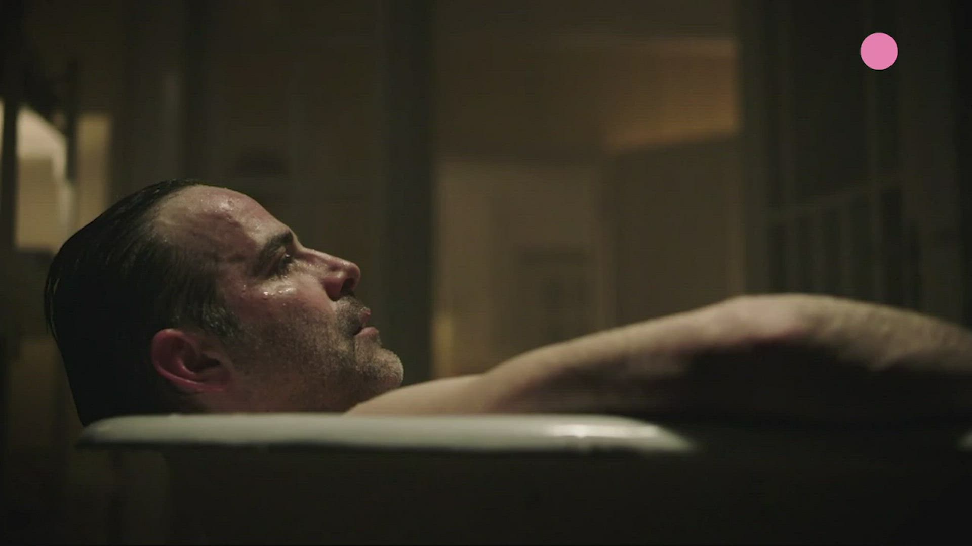 <strong>@downbadguy</strong> in face smothering face sitting facesitting bathtub femdom fetish porn video