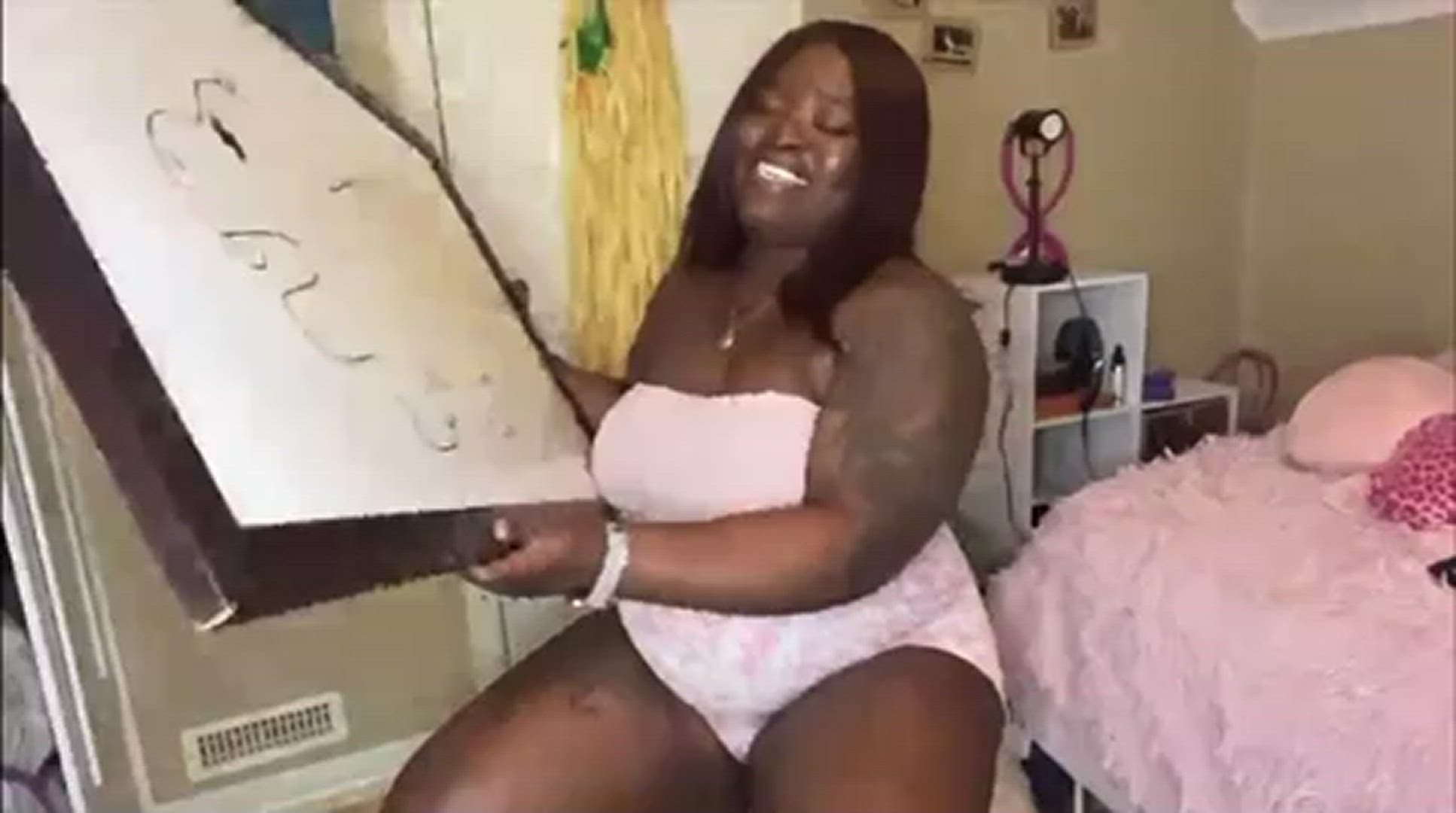 Easy_esther <strong>@easy_esther</strong> in r/nsfwfunny porn funny big tits porn video