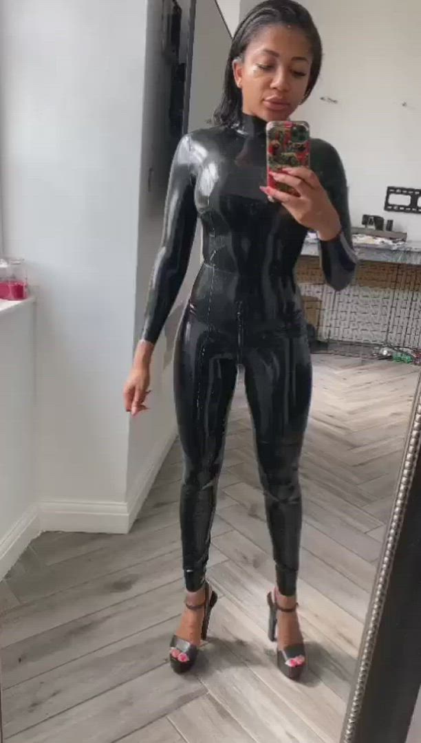 Ebony Fetish Queen <strong>@theebonyfetishqueen</strong> in porn video