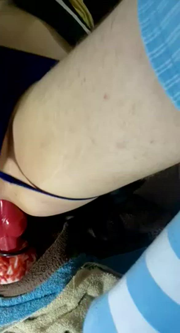 Eirabutt <strong>@eira_butt</strong> in bad dragon creampie cumshot porn video