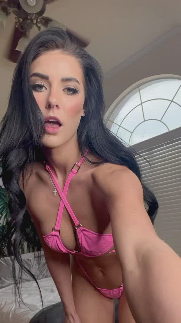 Elizabethswann <strong>@elizabethswann</strong> in natural tits amateur boobs porn video