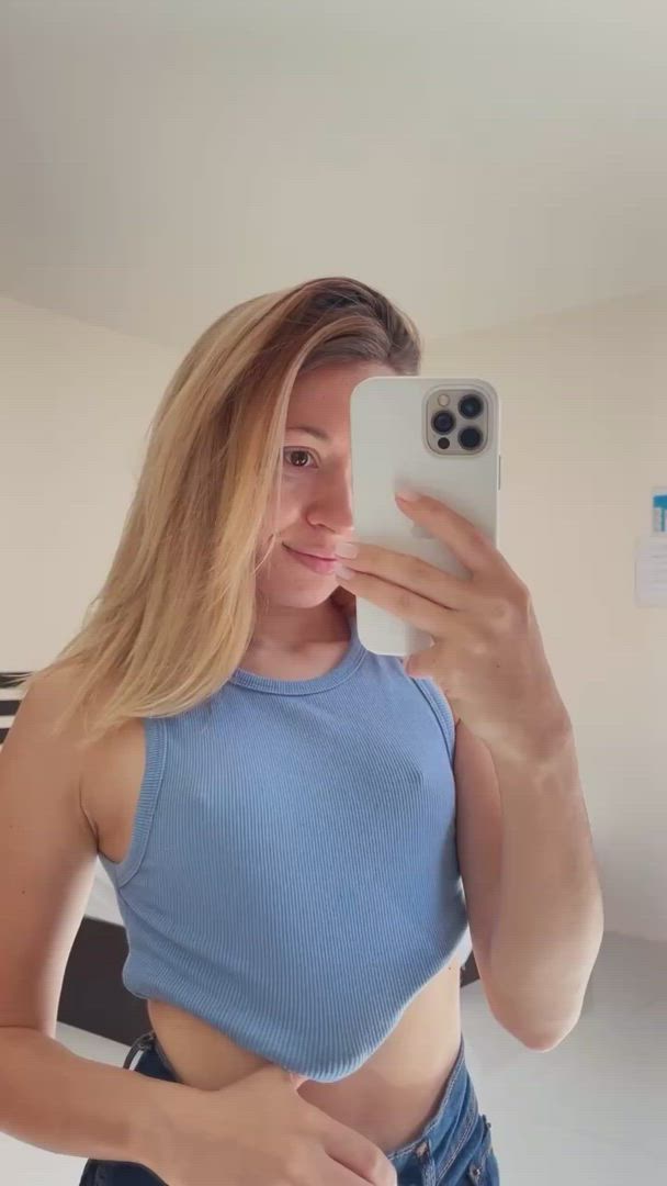 Ellcrysee <strong>@ellcrys</strong> in natural small tits nipples blonde porn video