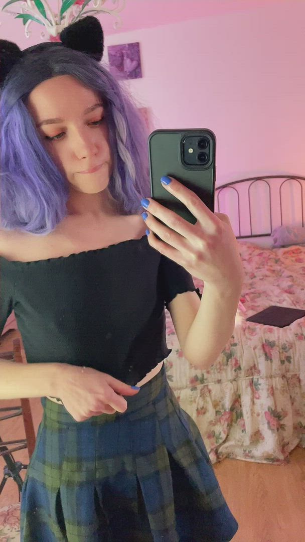 Ellieberger <strong>@whoisellie</strong> in small tits nipples petite porn video