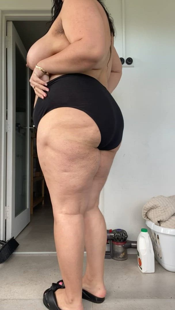 Elsachurch <strong>@yourcurvygirlx</strong> in porn video