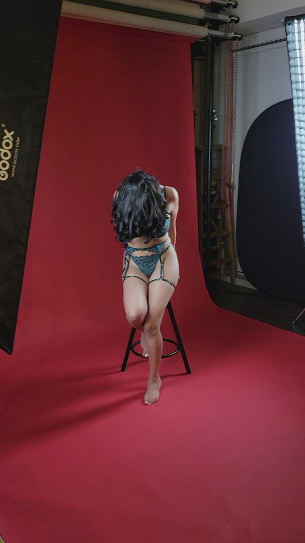 Emily K <strong>@officialemilyk</strong> in behind the scenes brunette onlyfans porn video