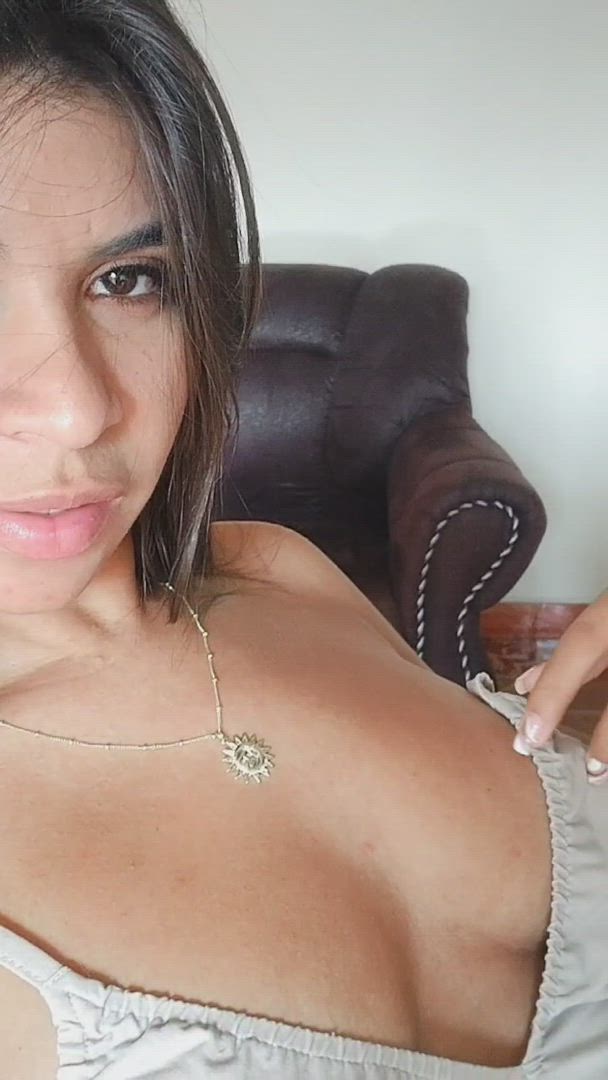 Emilylia <strong>@emily-lia</strong> in porn video