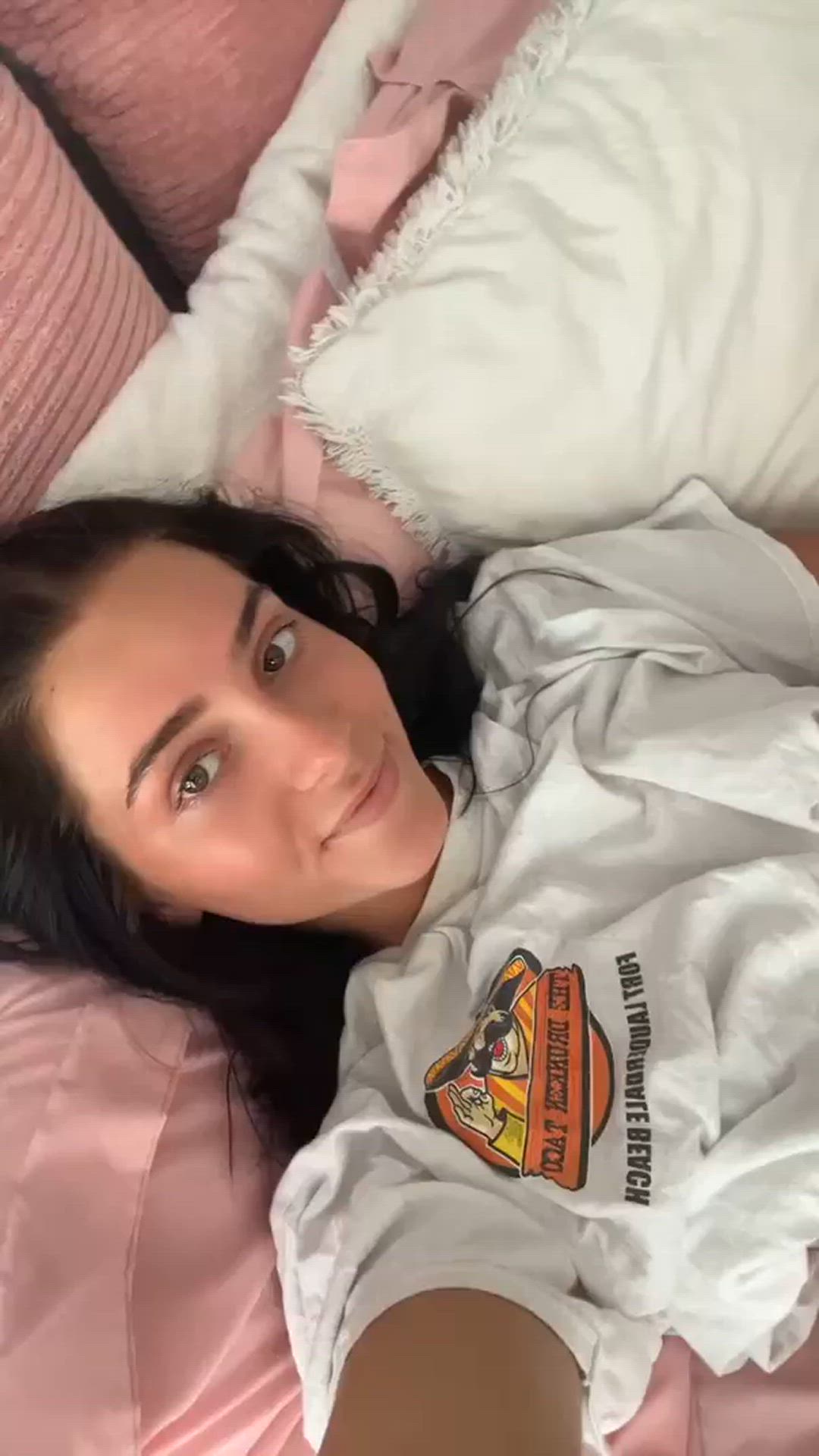 Emilyrosess <strong>@emilyrosess</strong> in small tits amateur ass porn video
