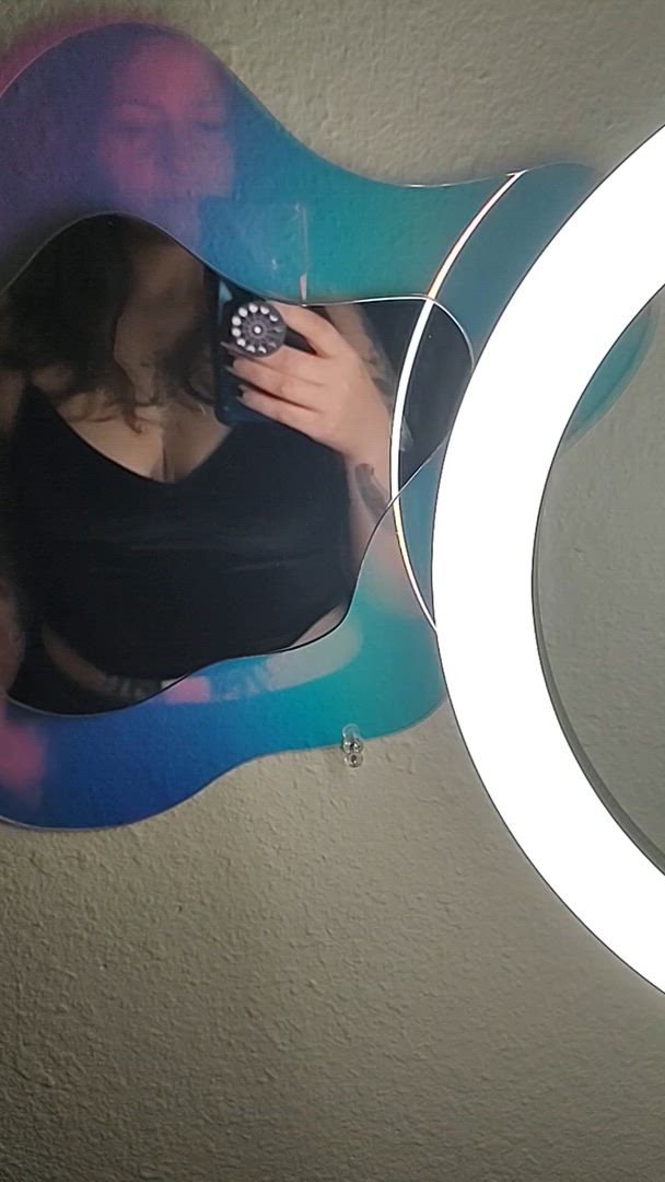 Emmaleecakes <strong>@emmaleecakey</strong> in natural tits amateur boobs porn video