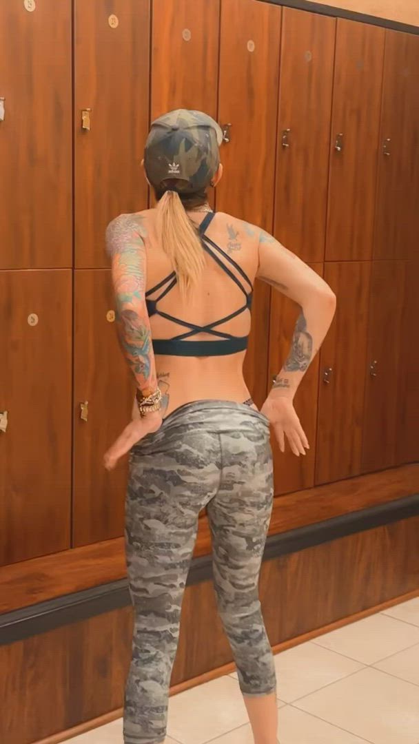Emmmjayyyx3 <strong>@xemmmjayyyx</strong> in porn video