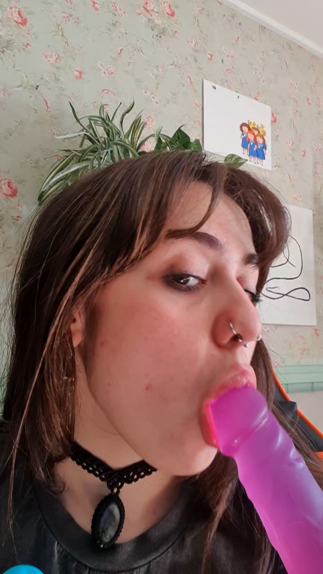 Emmmmyrose <strong>@rosie614603</strong> in big ass amateur blowjob porn video