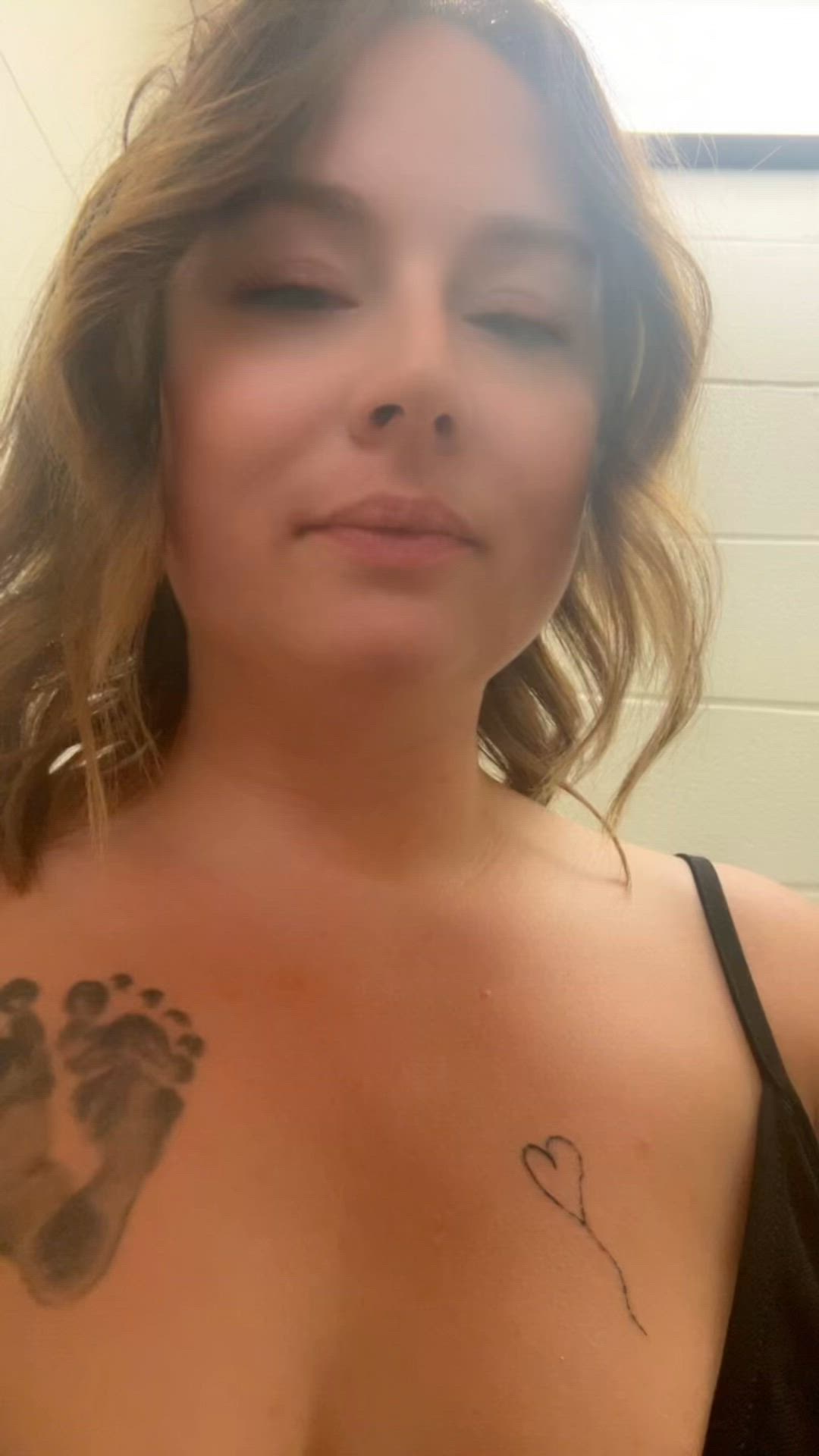Emvyyo <strong>@emvyy</strong> in big tits boobs milf porn video