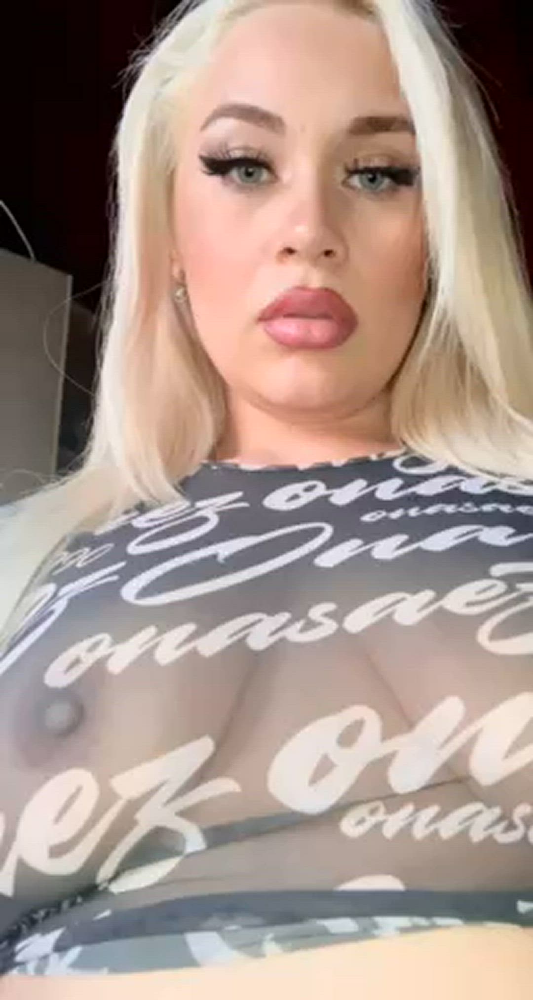 Erika666 <strong>@lannabarrie</strong> in porn video