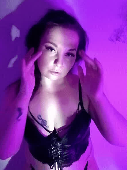 Erikadoeskinky <strong>@erikageneva</strong> in porn video