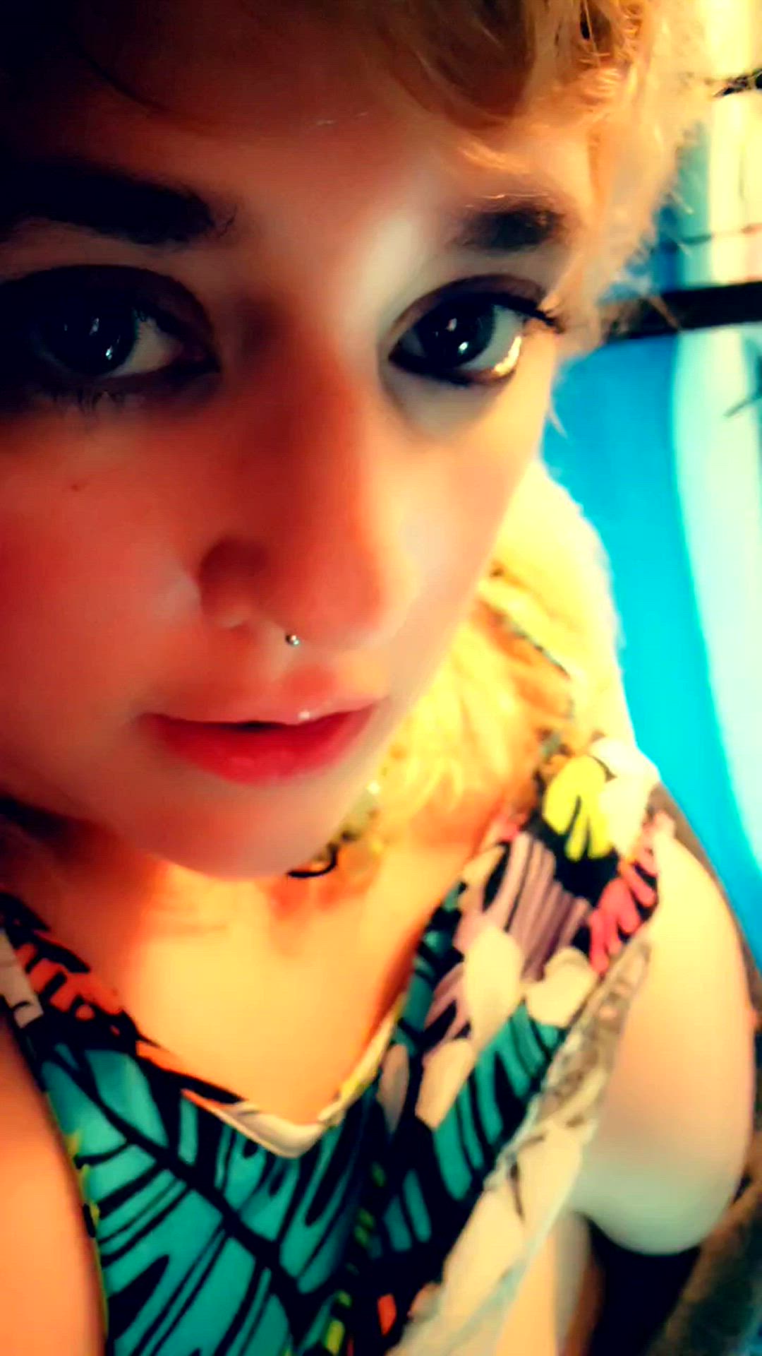 Fifitrixxxiebelle <strong>@fifitrixxxiebelle</strong> in beautiful agony brown eyes onlyfans amateur camgirl webcam porn video