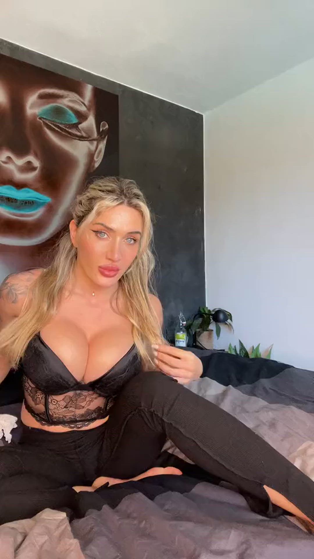 Fitkatrina <strong>@misskatrinaa</strong> in porn video