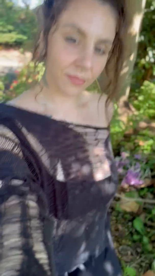 Flora Futura  <strong>@florafuturafree</strong> in big natural tits booty ass porn video