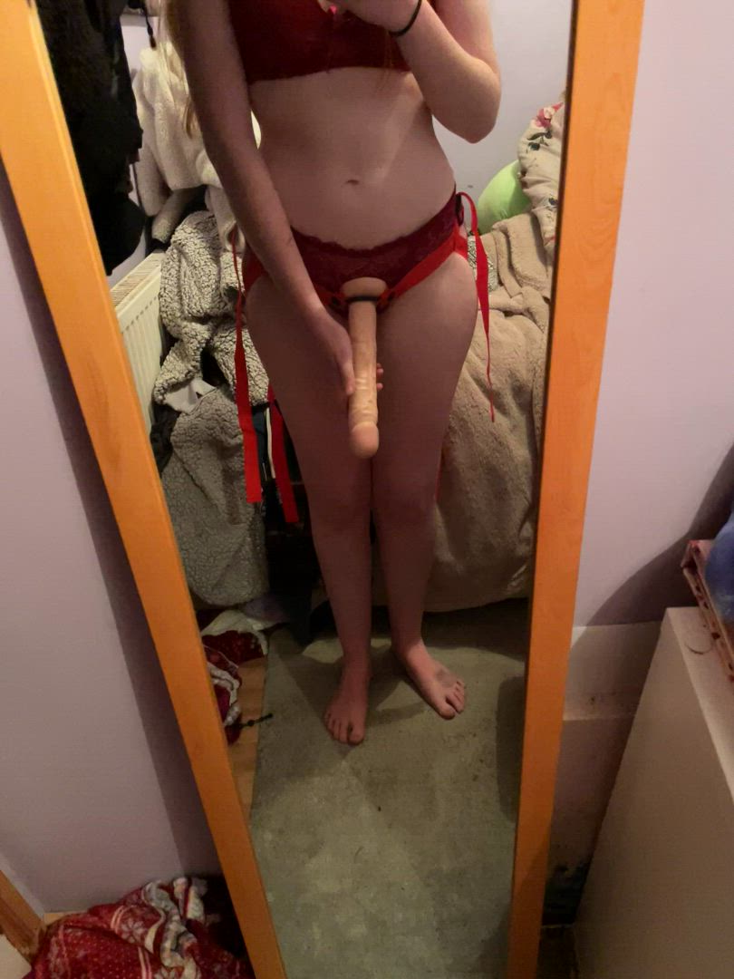 Gingerbreadcharlie19 <strong>@gingerbreadcharlie19</strong> in strap on amateur dildo porn video