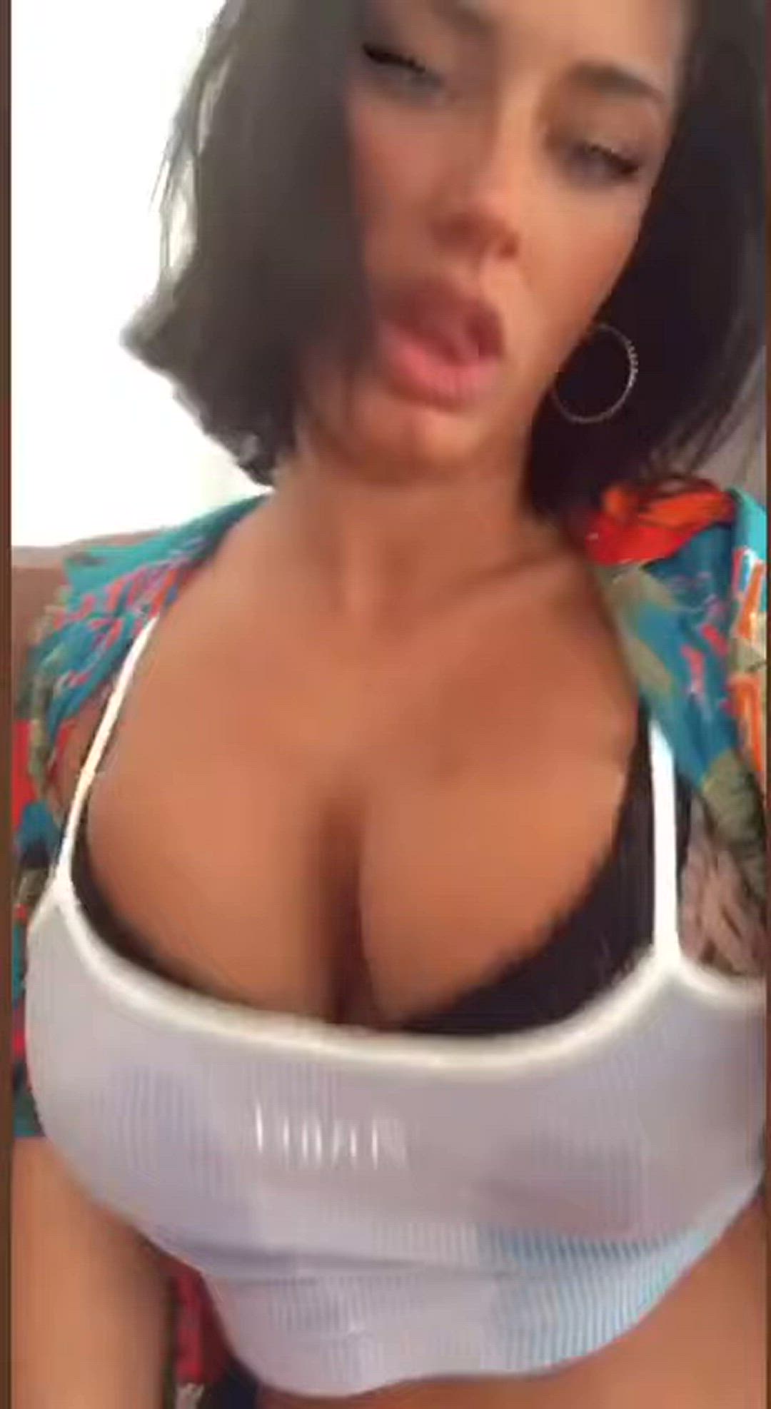 GiuliaDaqnaa <strong>@giuliadaqna</strong> in porn video