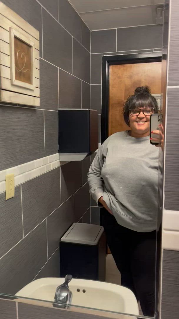 Glassesandasses <strong>@glasses-and-asses</strong> in porn video