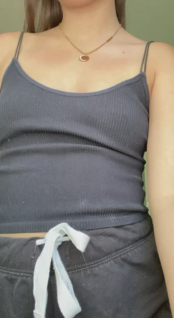 GoldenInnaa <strong>@goldenandinna</strong> in nipple play small tits amateur porn video