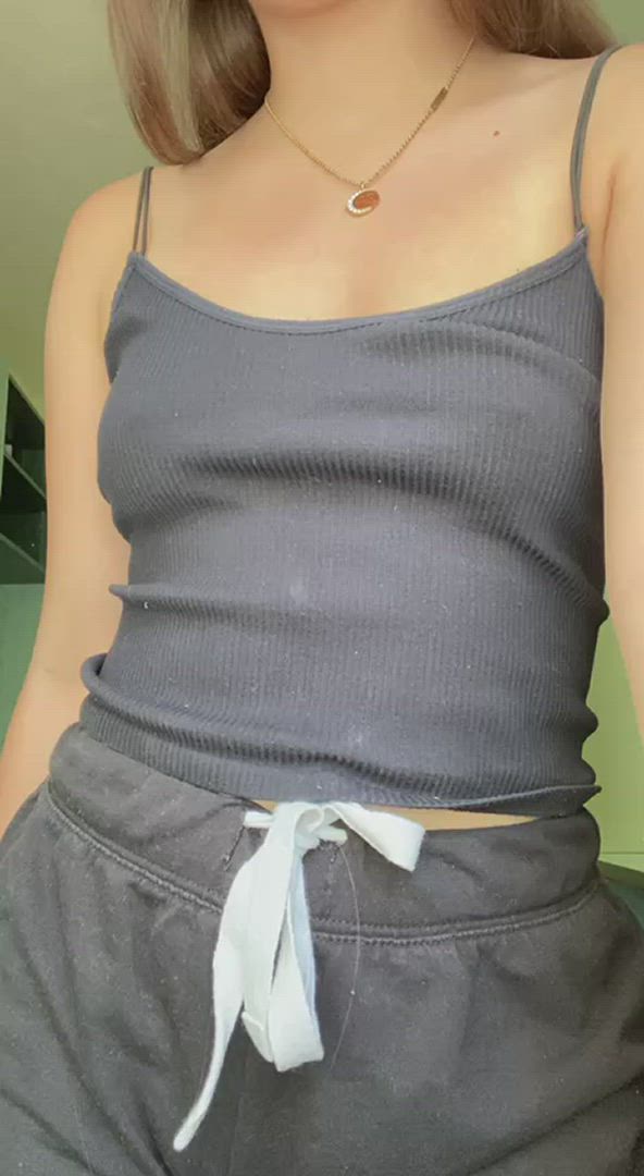 GoldenInnaa <strong>@goldenandinna</strong> in small tits amateur nipples porn video