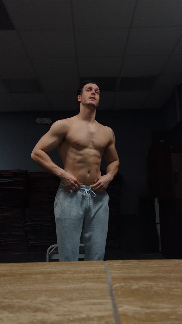 GymTarzan <strong>@gymtarzan</strong> in porn video