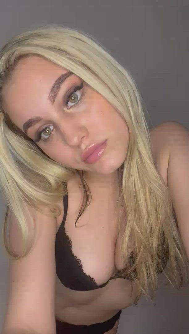 Hailey ? <strong>@haileyroots</strong> in porn video