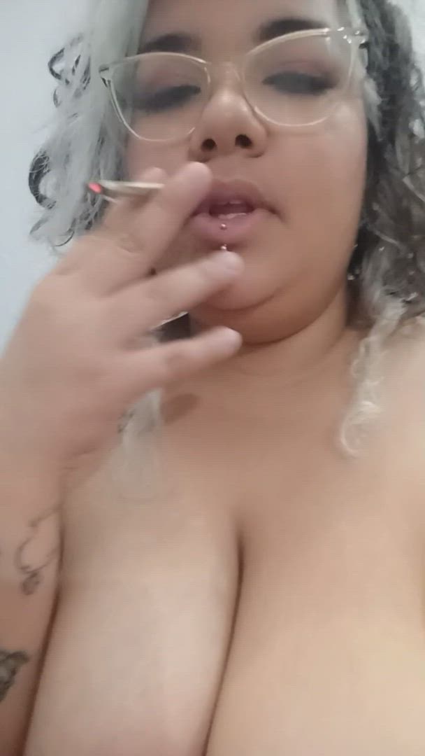 Hana Yu / Chubbyu <strong>@chubbyu</strong> in porn video