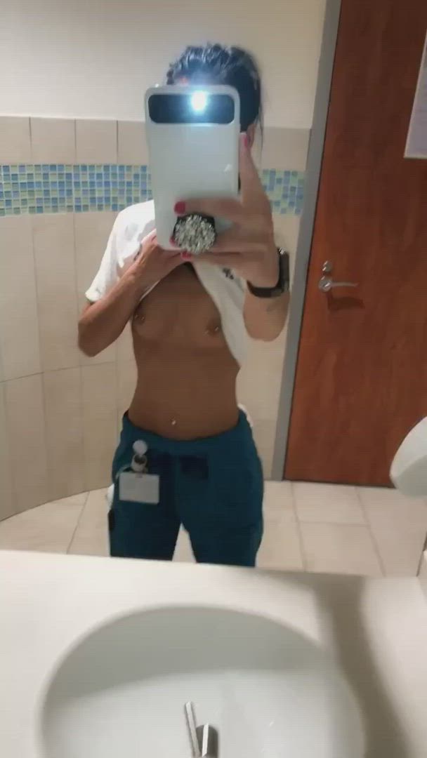 Harleigh rae <strong>@harleighrae</strong> in nipple piercing flashing nurse porn video
