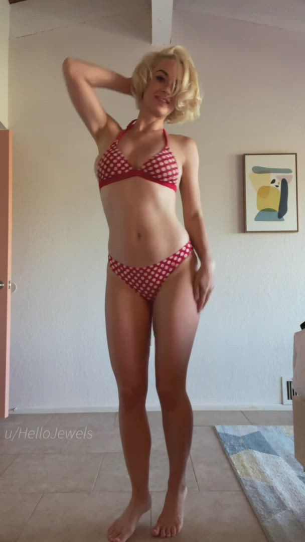 Hello Jewels <strong>@hellojewels</strong> in tits natural ass spread tiny waist big tits blonde tiktok naked porn video