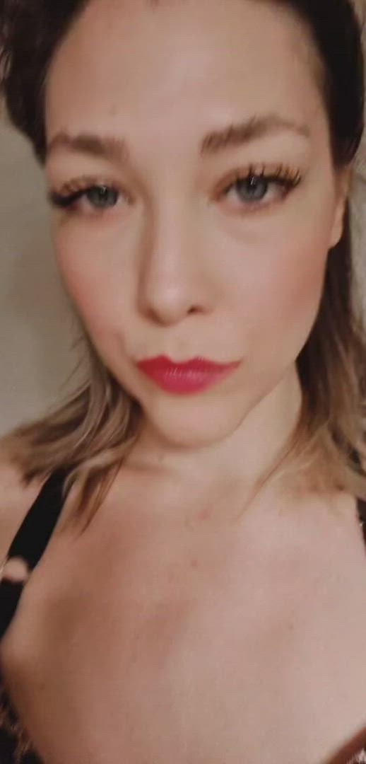 Hilary Tripp <strong>@hilarytripp</strong> in porn video