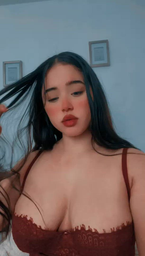 Holly-brooke <strong>@vanesacastellan</strong> in big tits amateur ass porn video