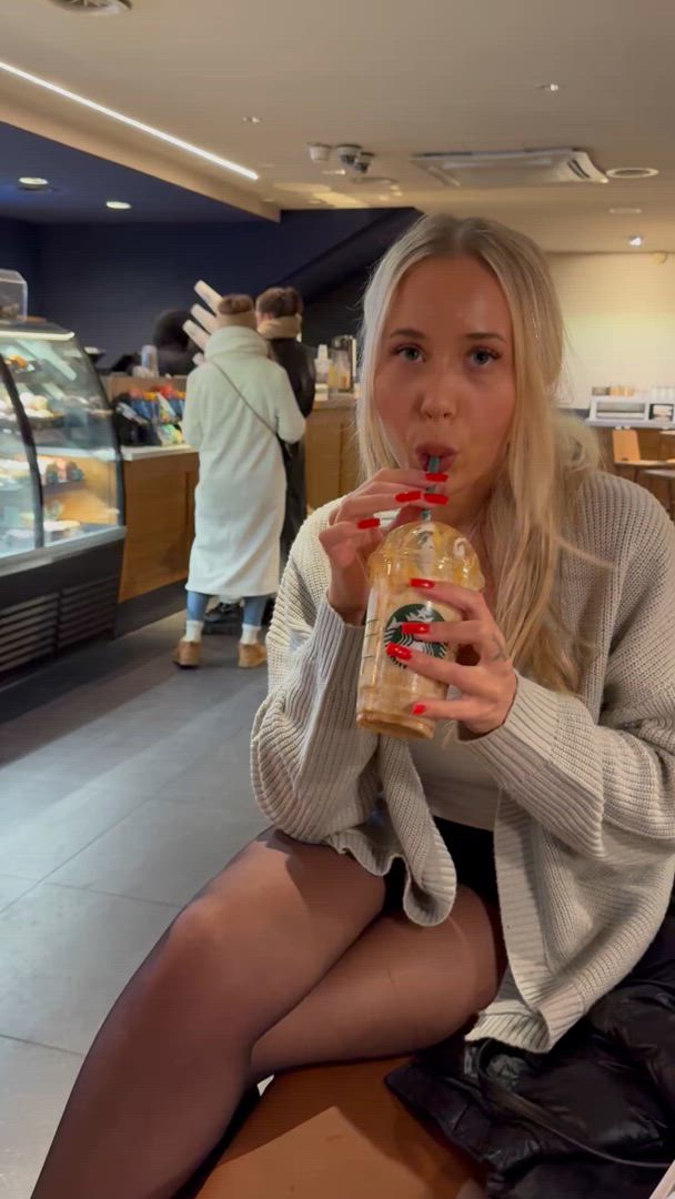 Hollydoly? <strong>@hollydoly</strong> in 19 years old barely legal masturbating big tits flashing onlyfans amateur cumshot public porn video